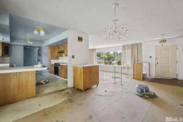 1505 W Plumb Lane, Reno, NV 89509