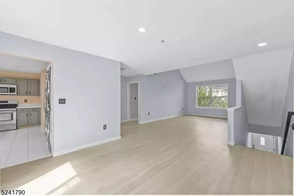 124 Tomahawk Ct, Montgomery Twp., NJ 08502