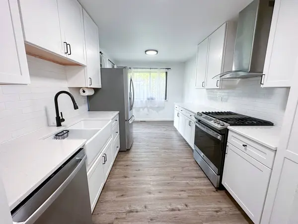 314 Silverwood Court #A1, Schaumburg, IL 60193