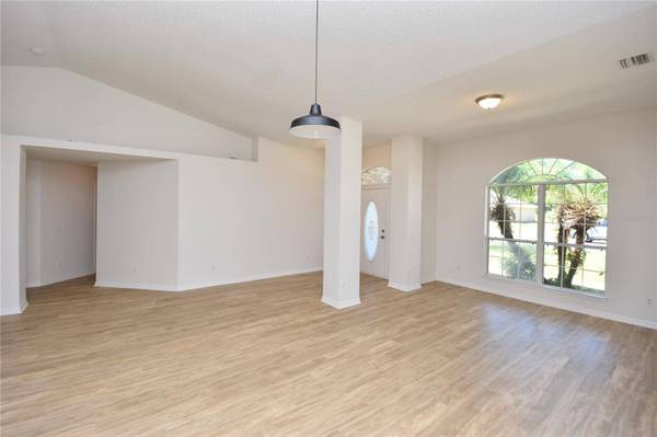 123 BURROUGHS DR, Palm Coast, FL 32137