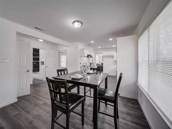 5027 S Malcolm X Boulevard, Dallas, TX 75215