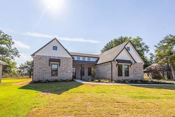 2313 Peachtree Court, Denison, TX 75020