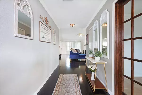 10915 Malden DR, Houston, TX 77075