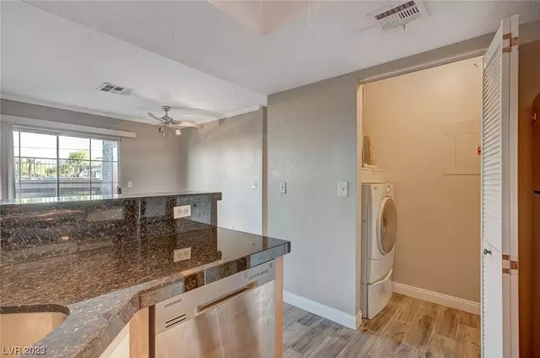 8600 W Charleston Boulevard #1203, Las Vegas, NV 89117