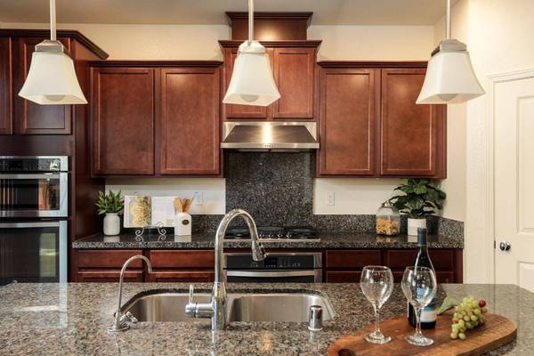 7901 Apple Tree WAY, Gilroy, CA 95020