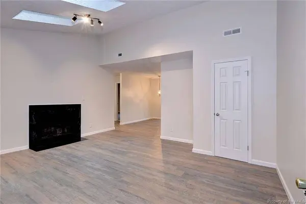 299 Patriot LN #C, Williamsburg, VA 23185