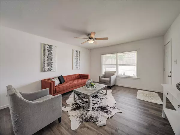 5027 S Malcolm X Boulevard, Dallas, TX 75215