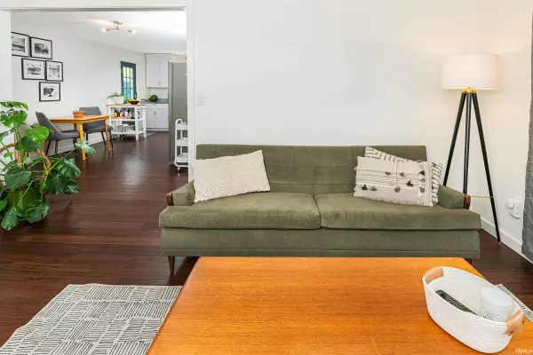 1312 S Palmer Avenue, Bloomington, IN 47401-5958