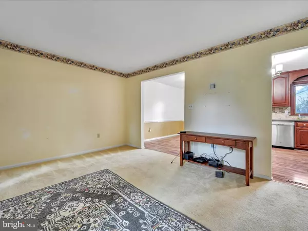 410 N ELM ST, Lititz, PA 17543