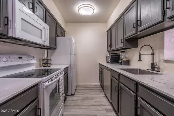 10610 S 48TH Street #1041, Phoenix, AZ 85044