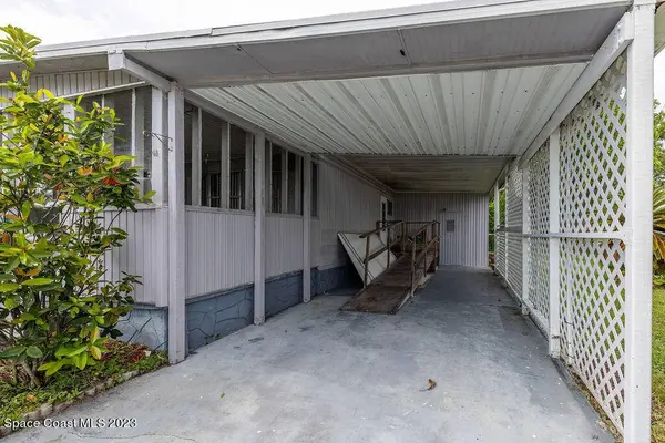 520 Jean Circle, West Melbourne, FL 32904