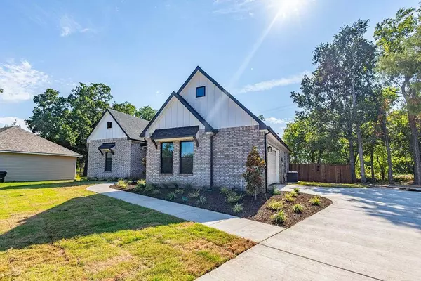 2313 Peachtree Court, Denison, TX 75020