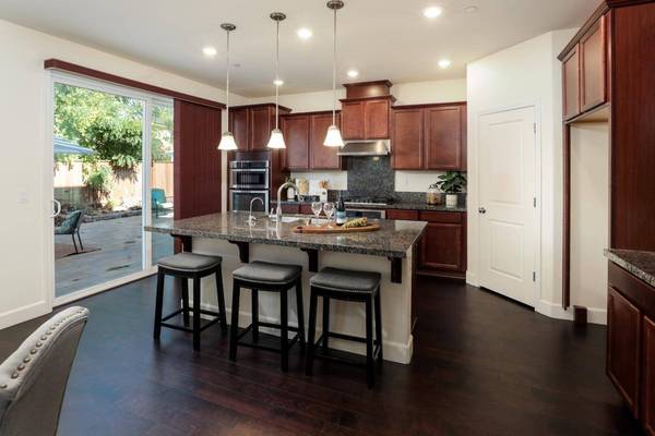 7901 Apple Tree WAY, Gilroy, CA 95020