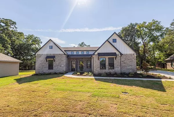 2313 Peachtree Court, Denison, TX 75020