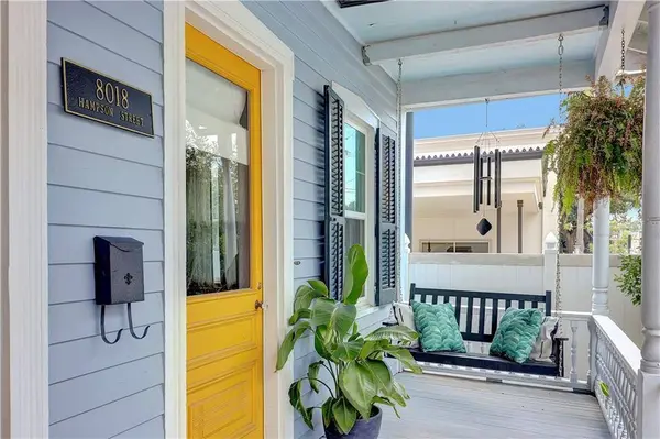 8018 HAMPSON ST, New Orleans, LA 70118