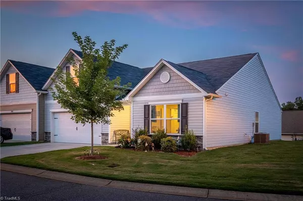 1650 Amberlight CIR, Salisbury, NC 28144