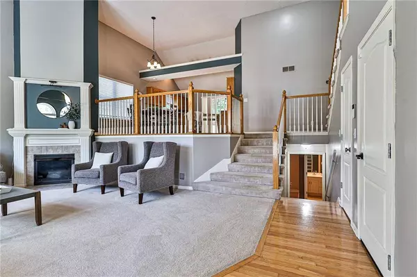 1304 NW 75 ST, Kansas City, MO 64118