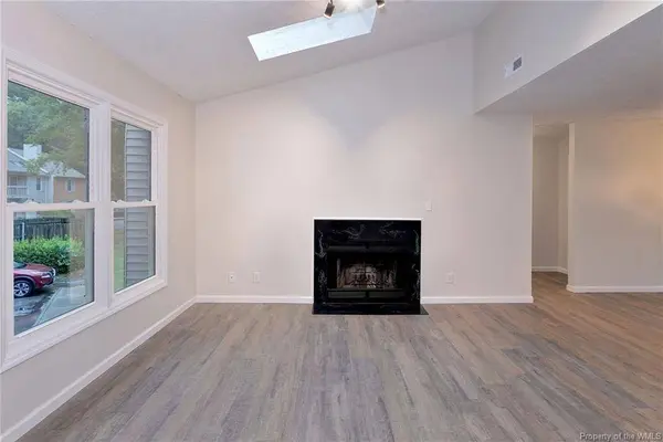 299 Patriot LN #C, Williamsburg, VA 23185