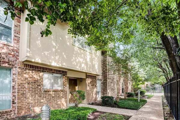 2501 Bering DR #7, Houston, TX 77057