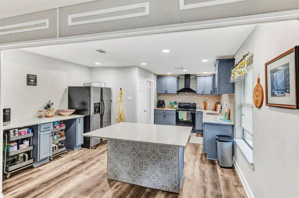 303 Valentine Lane, Wylie, TX 75098