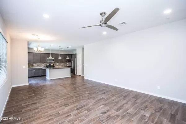 4729 E TREMAINE Avenue, Gilbert, AZ 85234