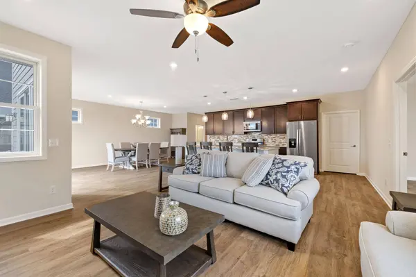 17870 Hamburg AVE, Lakeville, MN 55044