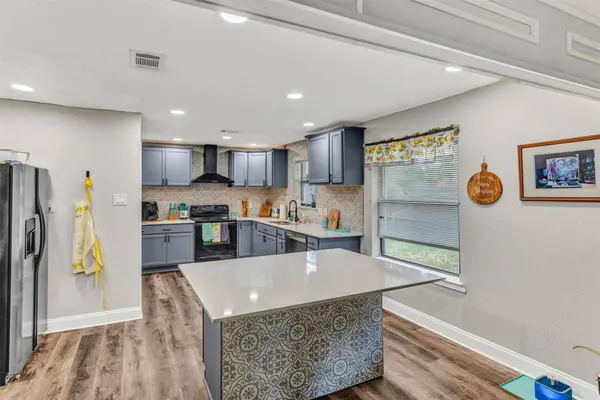 303 Valentine Lane, Wylie, TX 75098