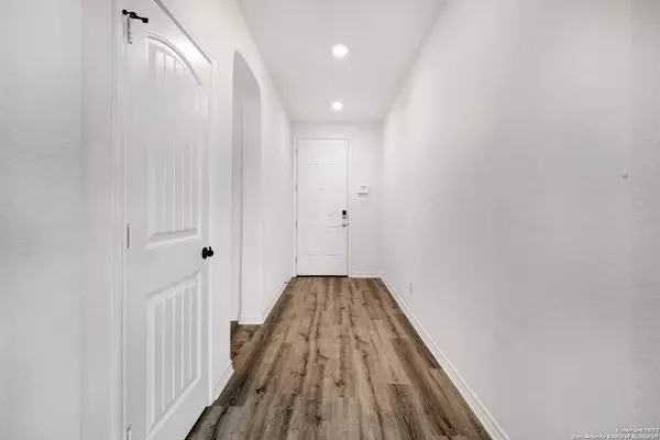 3870 BENTWOOD WAY, New Braunfels, TX 78130-2076