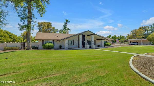 719 E REDFIELD Road, Gilbert, AZ 85234