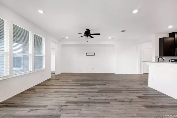 3870 BENTWOOD WAY, New Braunfels, TX 78130-2076