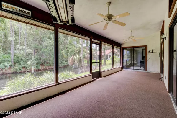 118 Sea Hawk DR, Daytona Beach, FL 32119