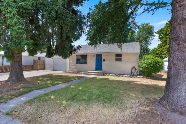 6121 N Belt St, Spokane, WA 99205