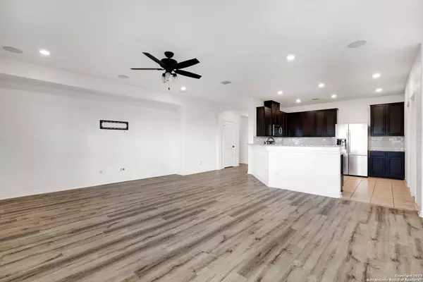 3870 BENTWOOD WAY, New Braunfels, TX 78130-2076