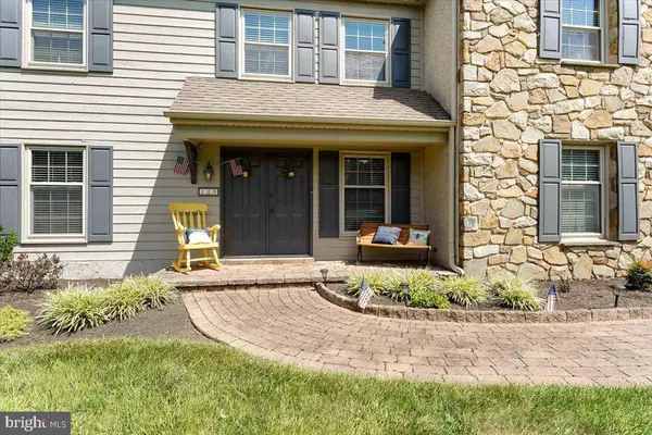 125 MOORE DR, Media, PA 19063