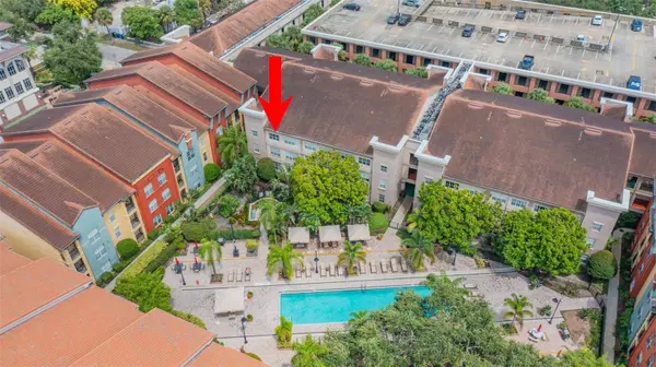 2402 W AZEELE ST #433, Tampa, FL 33609