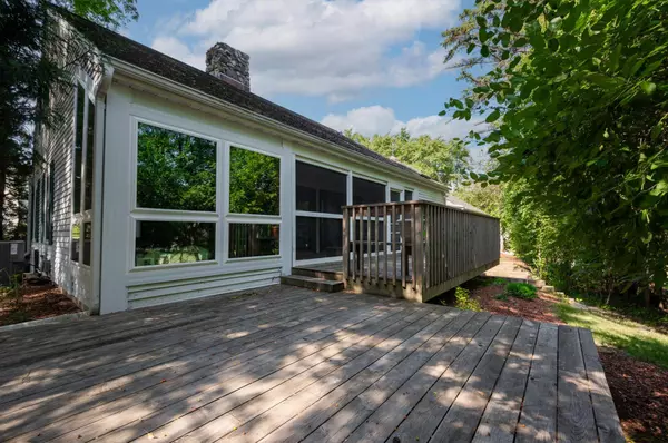 827 Woodgate LN NW, Rochester, MN 55901