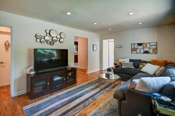 721 Glenway Street, Madison, WI 53711