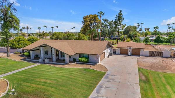 719 E REDFIELD Road, Gilbert, AZ 85234