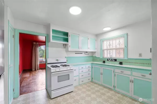 213 S 57th ST, Tacoma, WA 98408