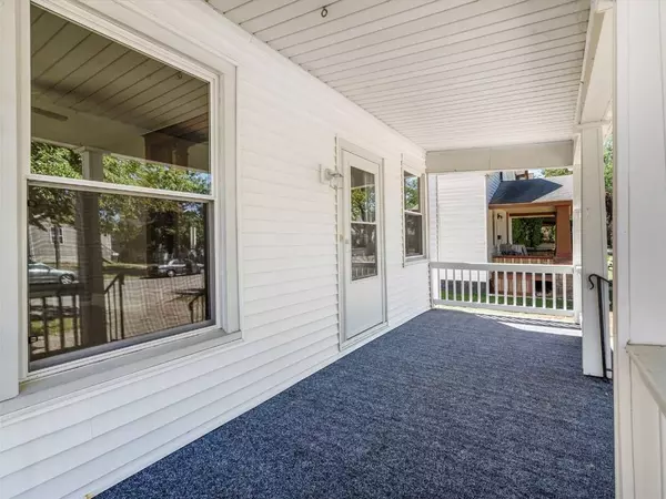 715 2nd Avenue SW, Cedar Rapids, IA 52404