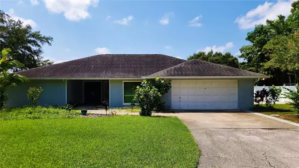 2910 LAKE STALL LN, Tampa, FL 33618