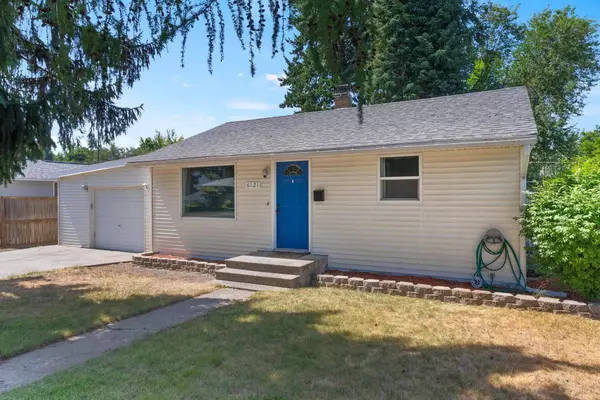 6121 N Belt St, Spokane, WA 99205
