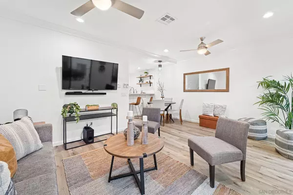 2349 Altisma Way #C, Carlsbad, CA 92009