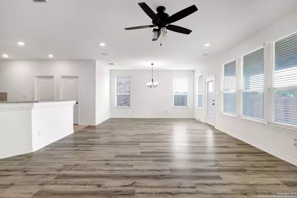 3870 BENTWOOD WAY, New Braunfels, TX 78130-2076