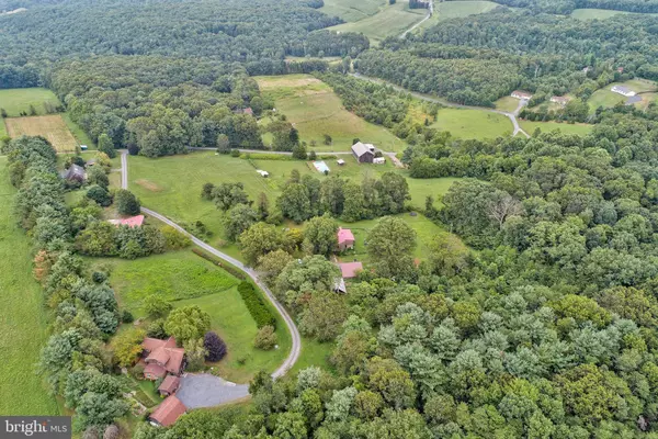 72 GREENING LIFE LN, Shermans Dale, PA 17090