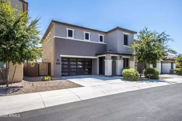 4729 E TREMAINE Avenue, Gilbert, AZ 85234