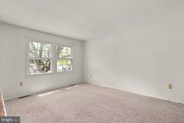 2092 PEAR HILL CT, Crofton, MD 21114