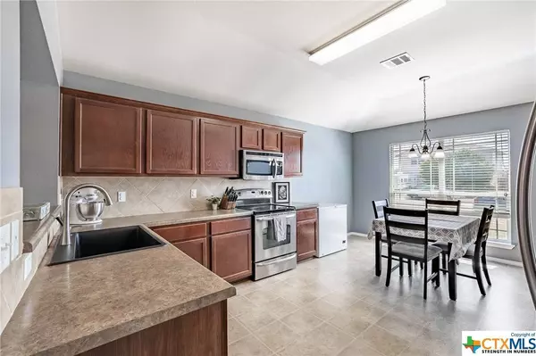 2107 Griffin DR, Copperas Cove, TX 76522