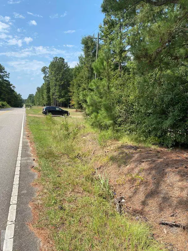 4520 FURMAN FIELD RD, Rembert, SC 29128