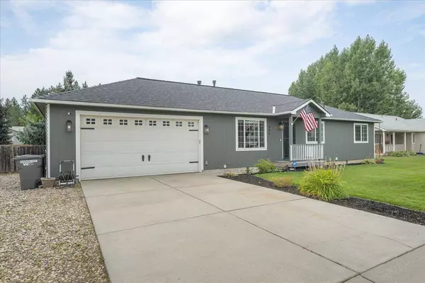406 E Ballard Rd, Colbert, WA 99005